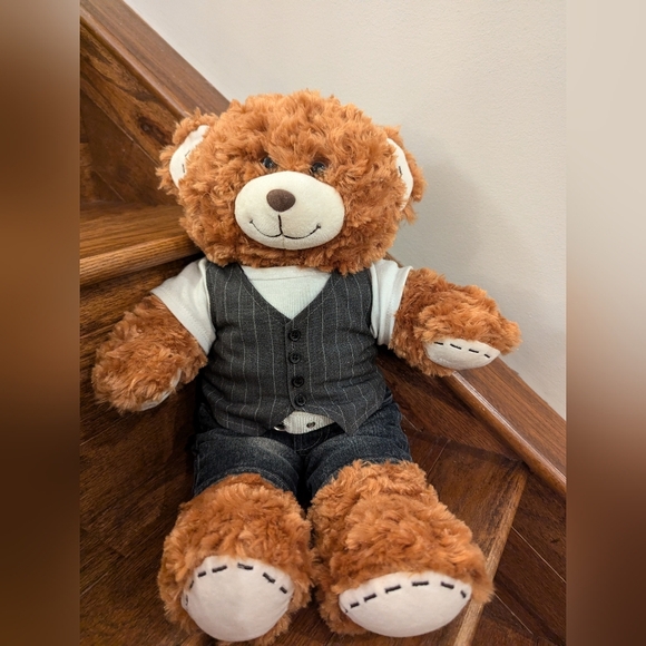Build A Bear 2010 champ Brown Teddy Bear, Plush with  jeans and vest. - Picture 9 of 11